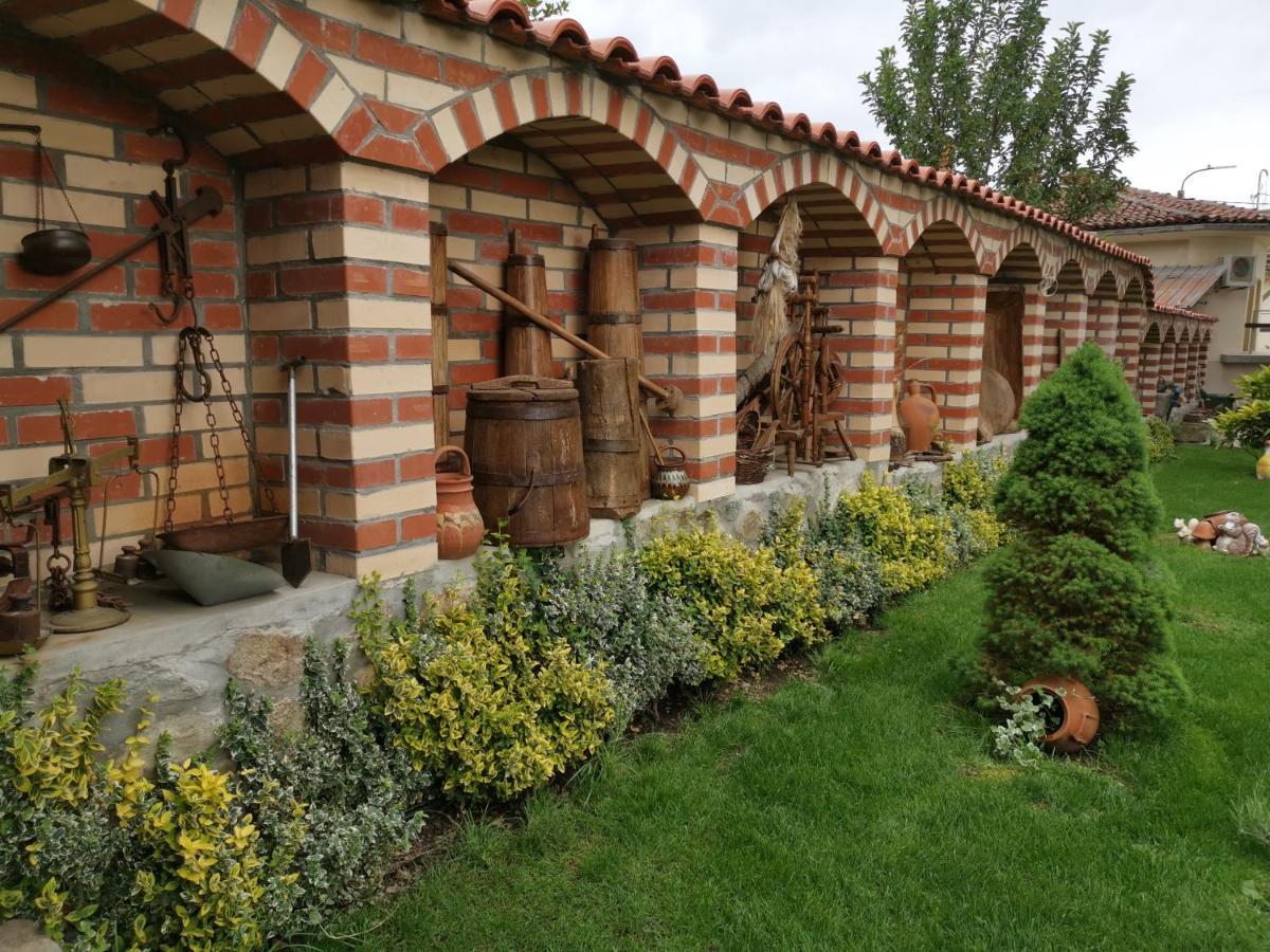 Възрожденски Комплекс Чардакъ Сопот 外观 照片
